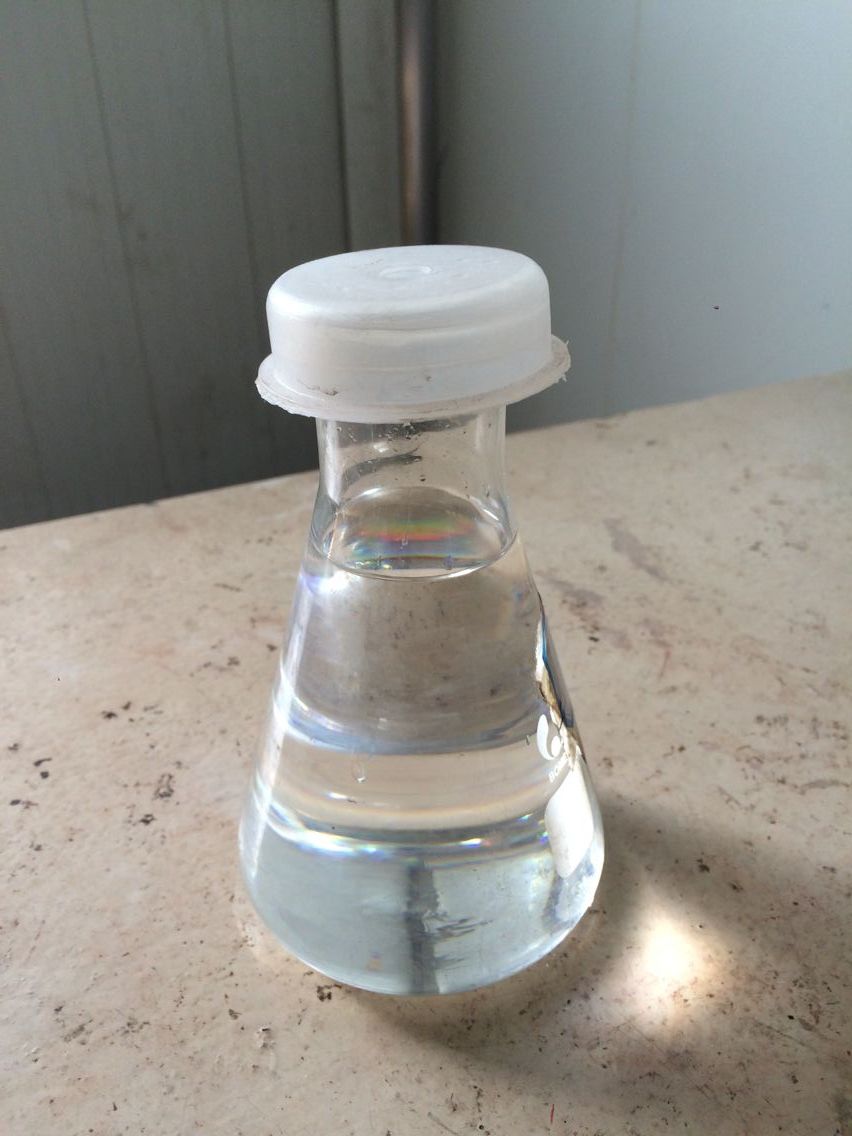 药用冬青油（低酚）